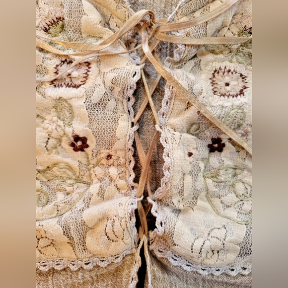 Boho Hippie Lace up Blouse - Picture 7 of 7